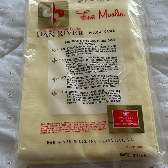 Vintage Muslin pillowcases - Picture 3 of 4